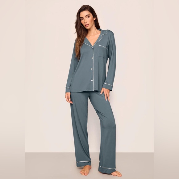 Eberjey Blue Pajama Set with White Trim - Picture 3 of 7